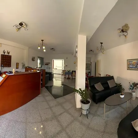 Odyssion Hotell Vasilikí