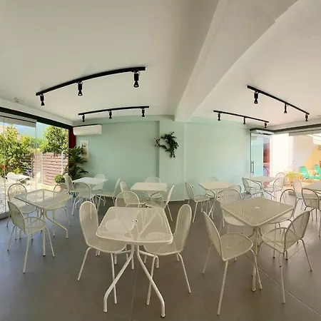 Hotel Odyssion