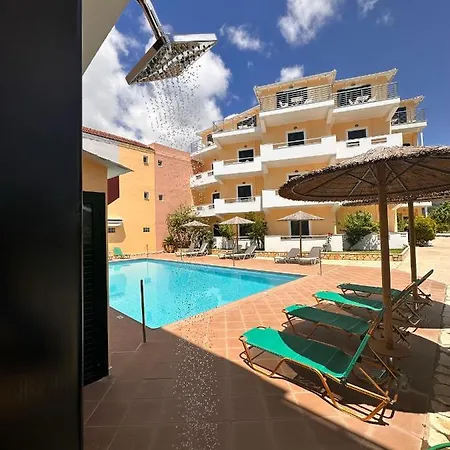 Odyssion Otel 3*