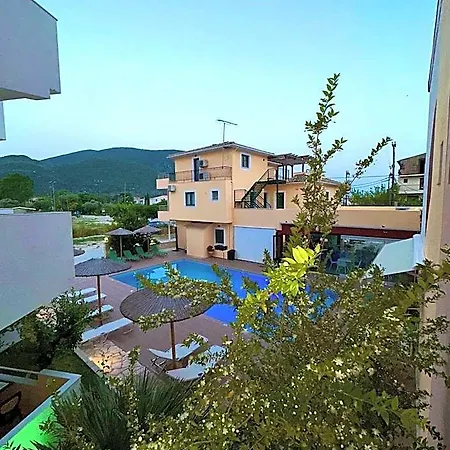 Odyssion Hotel 3*