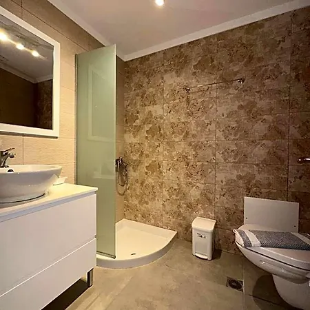 Odyssion Hotel 3*