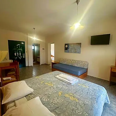 Hotel Odyssion 3*